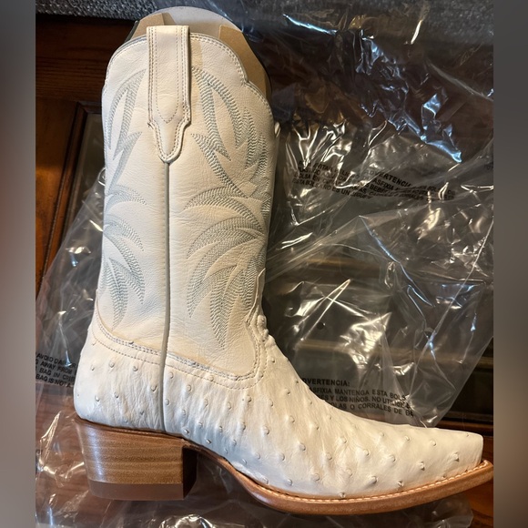 Tecovas The Sadie Ostrich Boots - Women's 7.5 - Picture 7 of 10